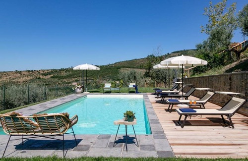 San Pietro a Cegliolo Apartment | 400 m² Apartment ∙ 4 bedrooms ∙ 8 guests