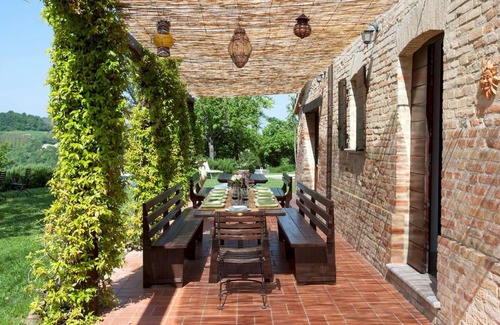 Montefelcino Villa | 400 m² Villa ∙ 6 bedrooms ∙ 13 guests