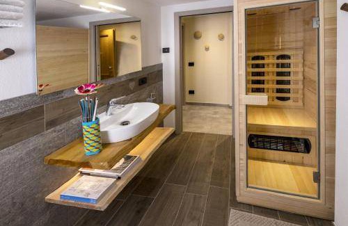 Plan D'introd Apartment | 45 m² Serviced apartment ∙ 4 guests