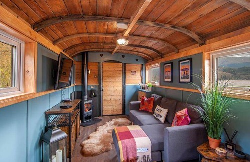 West Laroch Cabin | 46 m² Lodge ∙ 2 bedrooms ∙ 4 guests