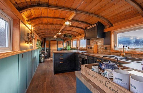 West Laroch Cabin | 46 m² Lodge ∙ 2 bedrooms ∙ 4 guests