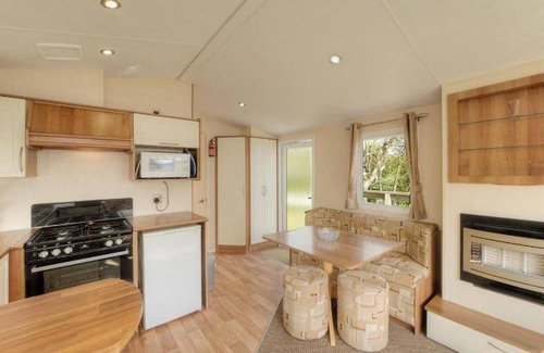 West Laroch Cabin | 46 m² Lodge ∙ 2 bedrooms ∙ 4 guests