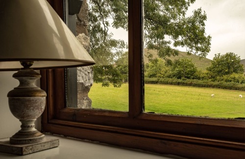 Newton Grange Cottage | 5* Detached Stone Cottage with a Private Indoor Pool (Not Shared)