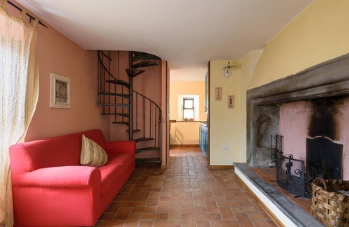 Raggiolo Apartment | 50 m² Apartment ∙ 2 bedrooms ∙ 3 guests