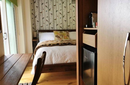 Hanham Bed & Breakfast | 50 m² Bed and breakfast ∙ 4 guests