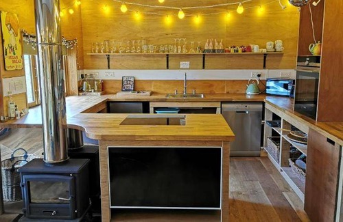 Hanham Bed & Breakfast | 50 m² Bed and breakfast ∙ 4 guests