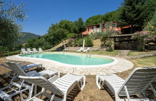Sant'Anatolia di Narco House | 500 m² Farmhouse ∙ 9 bedrooms ∙ 19 guests