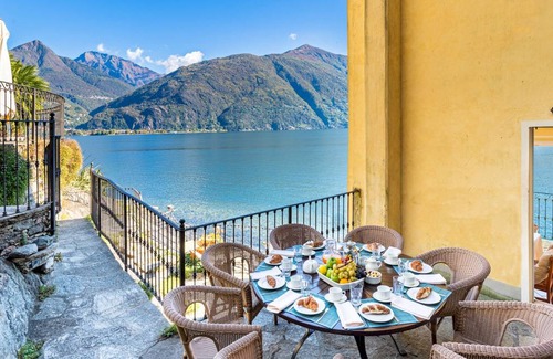 Santa Maria - Rezzonico Villa | 500 m² Villa ∙ 3 bedrooms ∙ 8 guests