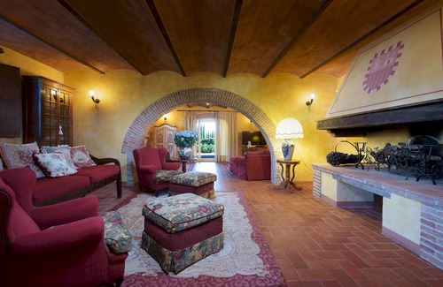 Bollano Villa | 500 m² Villa ∙ 9 bedrooms ∙ 20 guests