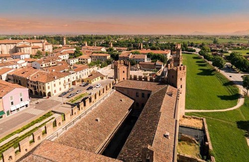 Montagnana Apartment | 55 m² Apartment ∙ 1 bedroom ∙ 5 guests