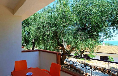 Rodi Garganico Apartment | 55 m² Serviced apartment ∙ 2 bedrooms ∙ 7 guests