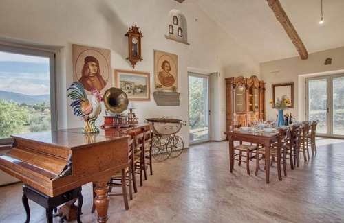Ossaia House | 550 m² House ∙ 3 bedrooms ∙ 8 guests