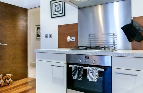 Cathedral Quarter Apartment | 56 m² Apartment ∙ 1 bedroom ∙ 2 guests