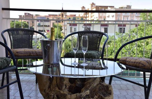 Ercolano Bed & Breakfast | 60 m² Bed and breakfast ∙ 8 guests