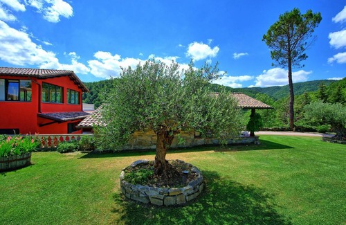 Gubbio Villa | 600 m² Villa ∙ 5 bedrooms ∙ 10 guests
