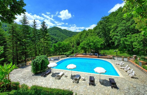 Gubbio Villa | 600 m² Villa ∙ 5 bedrooms ∙ 10 guests
