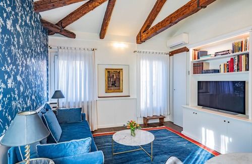 Dorsoduro Apartment | 62 m² Apartment ∙ 1 bedroom ∙ 3 guests
