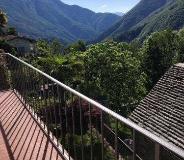 Mosogno House | 65 m² House ∙ 2 bedrooms ∙ 4 guests
