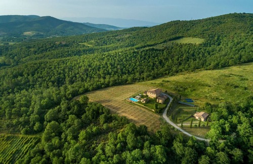 Rapale Villa | 650 m² Villa ∙ 9 bedrooms ∙ 20 guests