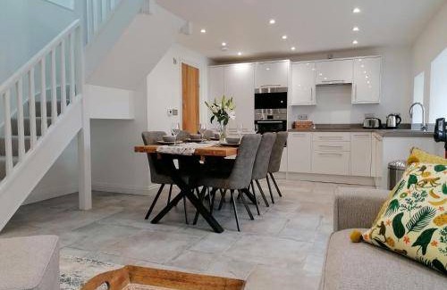Berkeley Apartment | 68 m² Apartment ∙ 2 bedrooms ∙ 5 guests