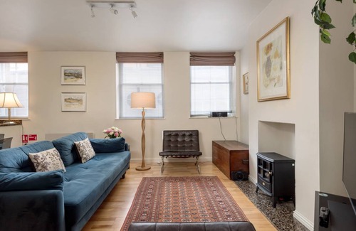 Newington Apartment | 69 m² Apartment ∙ 2 bedrooms ∙ 4 guests