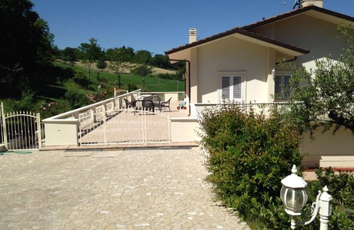 Montelabbate Apartment | 70 m² Apartment ∙ 3 guests