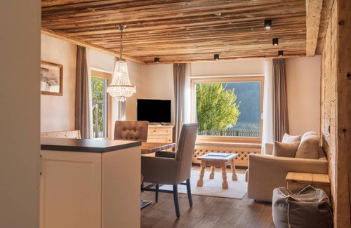 Ortisei Apartment | 70 m² Apartment ∙ 1 bedroom ∙ 4 guests