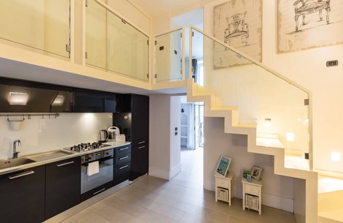 Chiaia Apartment | 70 m² Apartment ∙ 2 bedrooms ∙ 6 guests