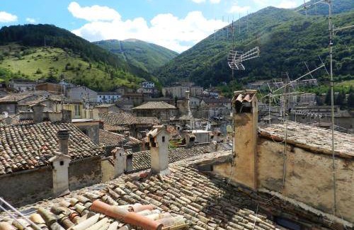 Scanno Apartment | 70 m² Apartment ∙ 2 bedrooms ∙ 4 guests