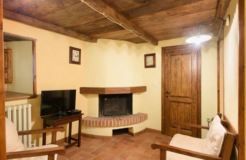 Raggiolo Apartment | 70 m² Apartment ∙ 3 bedrooms ∙ 5 guests