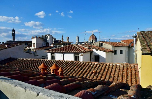 Santa Croce Apartment | 70 m² Apartment ∙ 2 bedrooms ∙ 4 guests