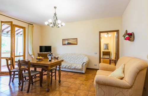 Badia Agnano House | 70 m² House ∙ 1 bedroom ∙ 5 guests