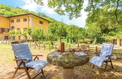 Borgo San Lorenzo Villa | 700 m² Villa ∙ 6 bedrooms ∙ 12 guests
