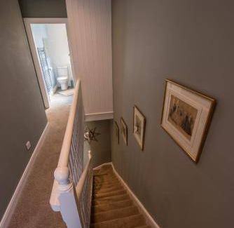 Holywood House | 74 m² House ∙ 2 bedrooms ∙ 4 guests