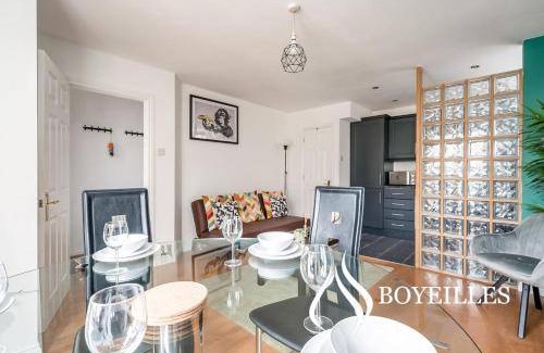 Ormeau House | 80 m² House ∙ 2 bedrooms ∙ 4 guests