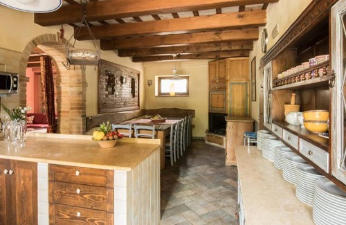 Ponzano di Fermo House | 800 m² House ∙ 13 bedrooms ∙ 29 guests