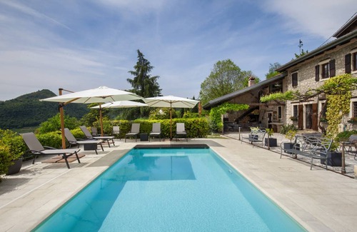Castelgomberto Villa | 800 m² Villa ∙ 8 bedrooms ∙ 16 guests