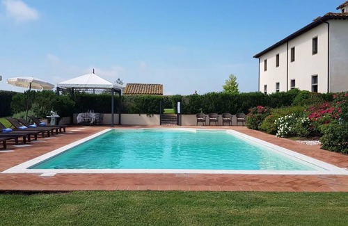 Le Piazze Villa | 800 m² Villa ∙ 9 bedrooms ∙ 18 guests