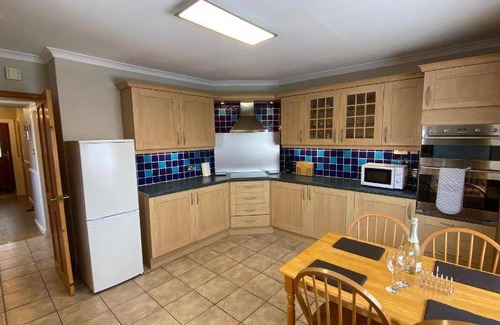 Dufftown House | 82 m² House ∙ 3 bedrooms ∙ 4 guests