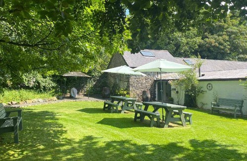 Randalstown Villa | 84 m² Villa ∙ 2 bedrooms ∙ 6 guests