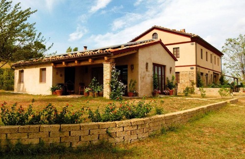 Montecarotto House | 85 m² House ∙ 2 bedrooms ∙ 5 guests