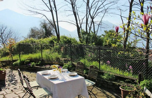 Santa Maria - Rezzonico Apartment | 85 m² Apartment ∙ 2 bedrooms ∙ 4 guests