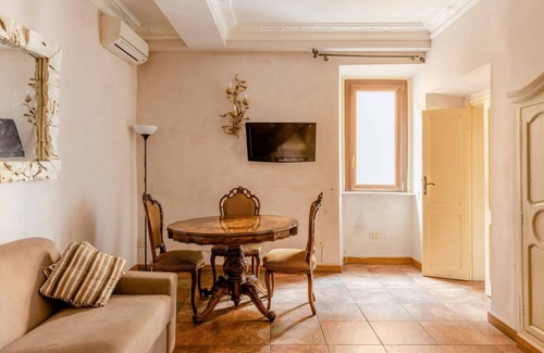 Rione VII Regola Apartment | 90 m² Apartment ∙ 2 bedrooms ∙ 6 guests