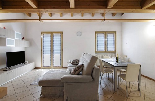 Piantedo Apartment | 90 m² Apartment ∙ 2 bedrooms ∙ 5 guests