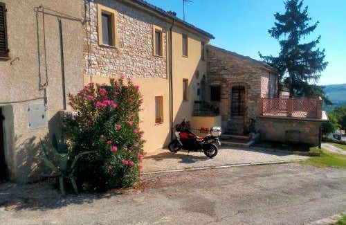 Arcevia House | 95 m² House ∙ 3 bedrooms ∙ 6 guests