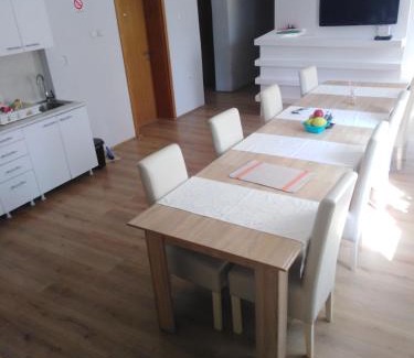 Grbavica Hostel | A&A