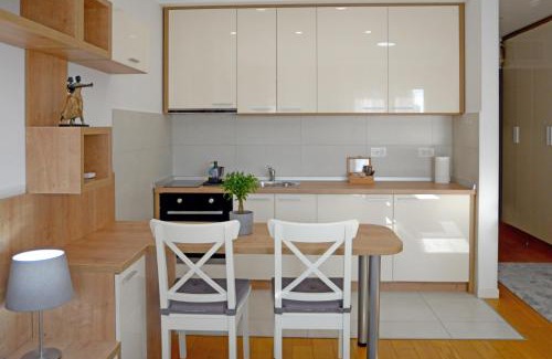 Novi Beograd Apartment | A Blok A8
