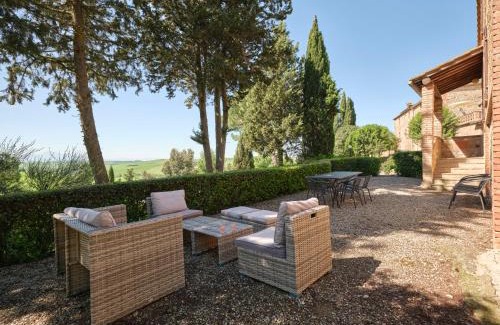 Trequanda Bed & Breakfast | Agriturismo Pometti - Fattoria La Selva
