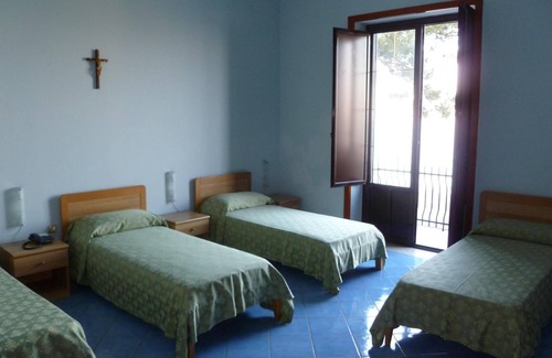 Castellammare di Stabia Hotel | Ancelle Sorrento
