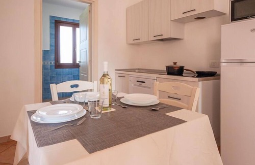 Vignola Mare House | Apartment in Vignola Mare near Sandy Beach